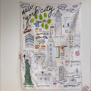 Landmark Souvenir Embroidered Tapestry